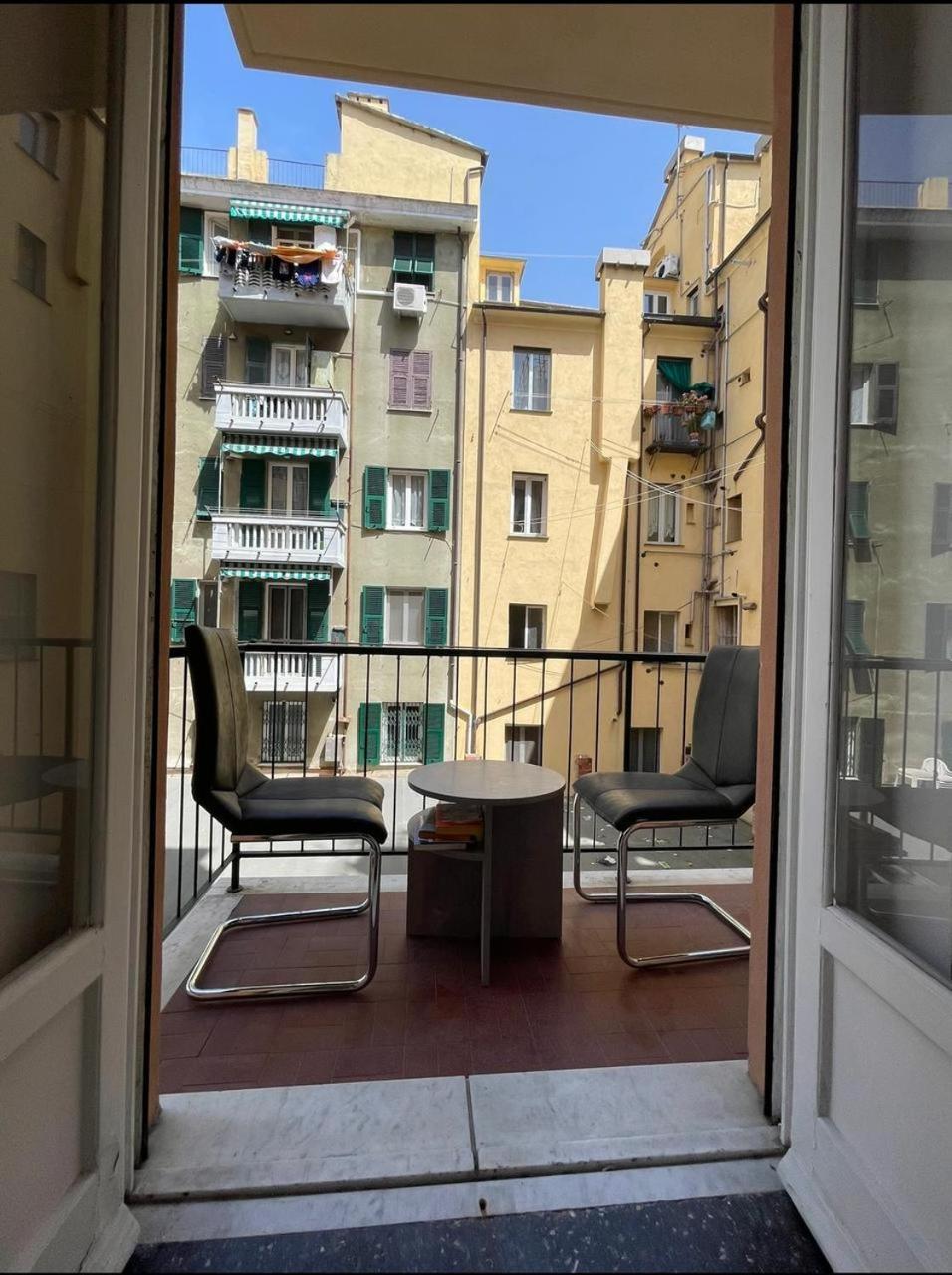 Molo Apartament Генуя Экстерьер фото